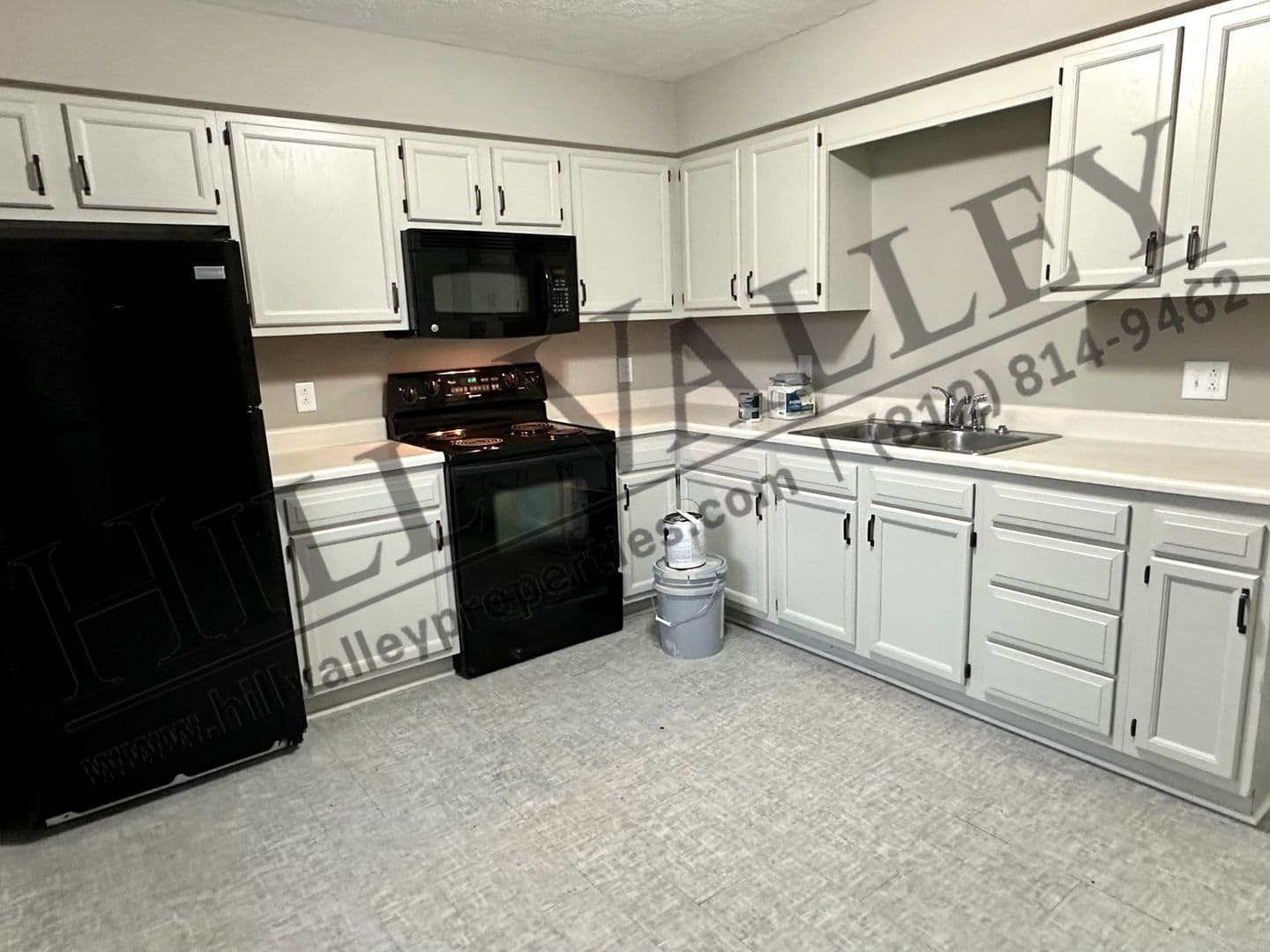 Terre Haute Apartment: 932 N 8th St