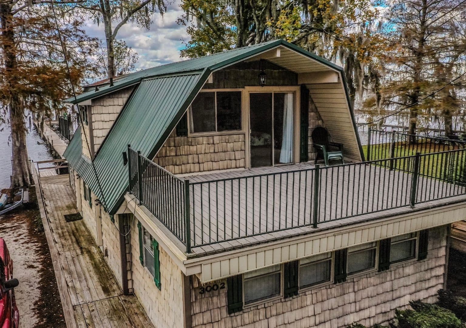 Lake Waccamaw House: 3002 Canal Cove Rd