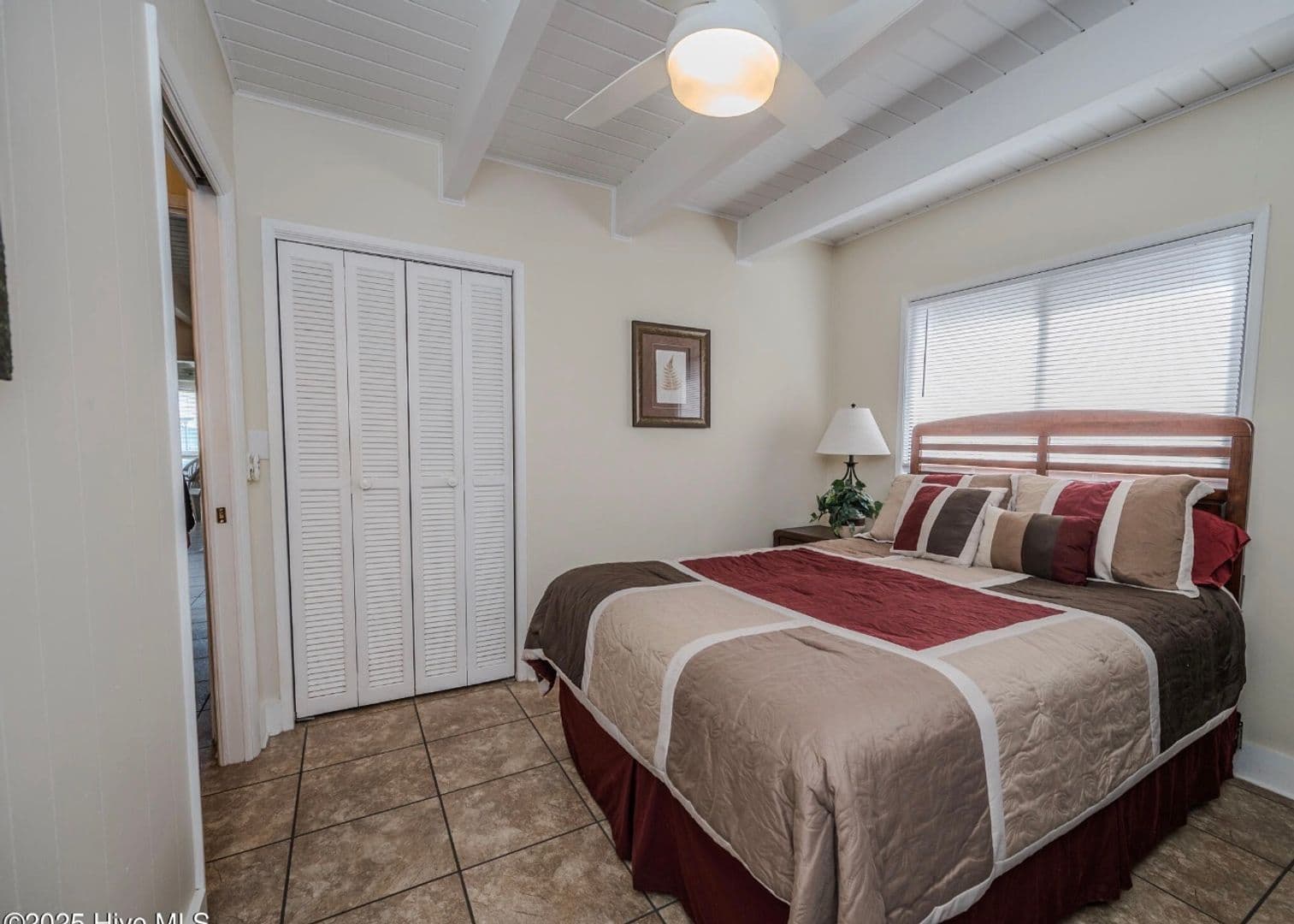 Lake Waccamaw House: 3002 Canal Cove Rd
