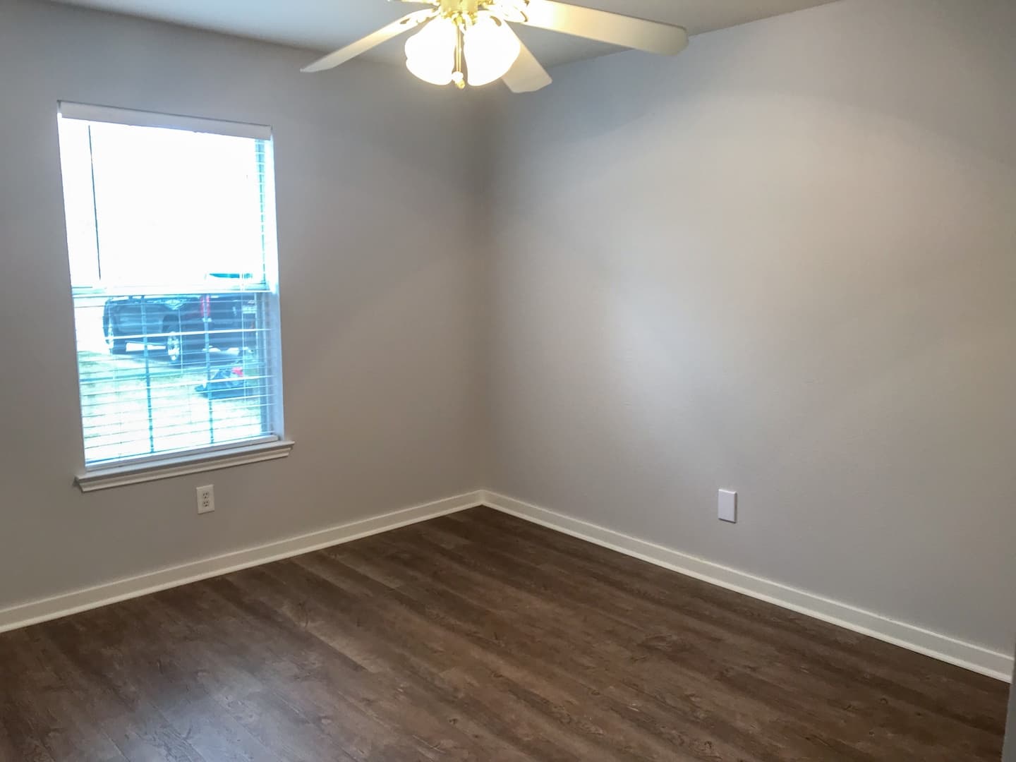 Round Rock House: 1704 Morning Meadows Cove