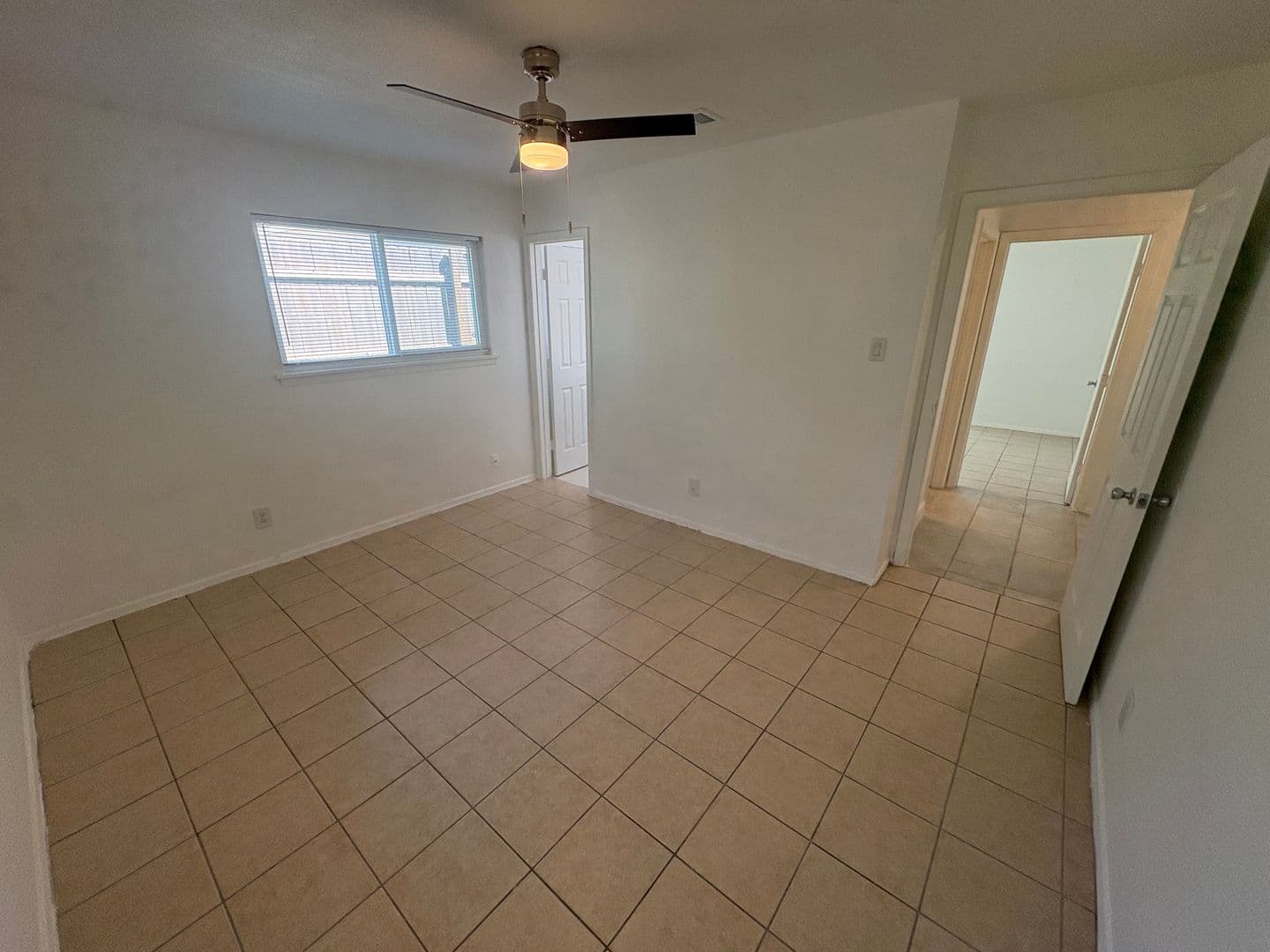 Austin House: 6220 Thurgood Ave