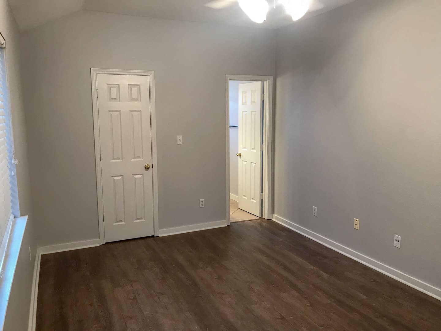 Round Rock House: 1704 Morning Meadows Cove