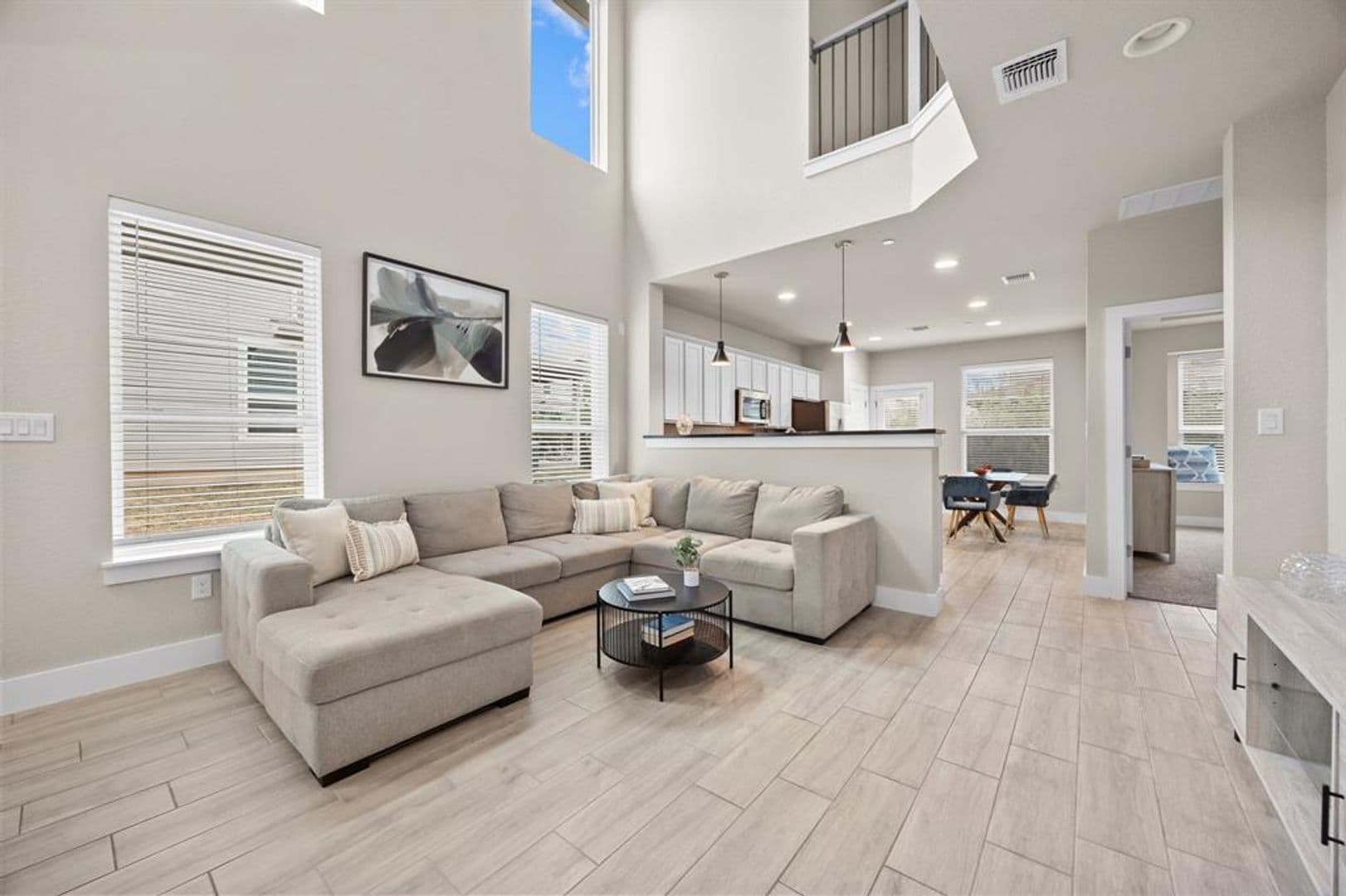 Austin House: 11315 Gadsen Lane