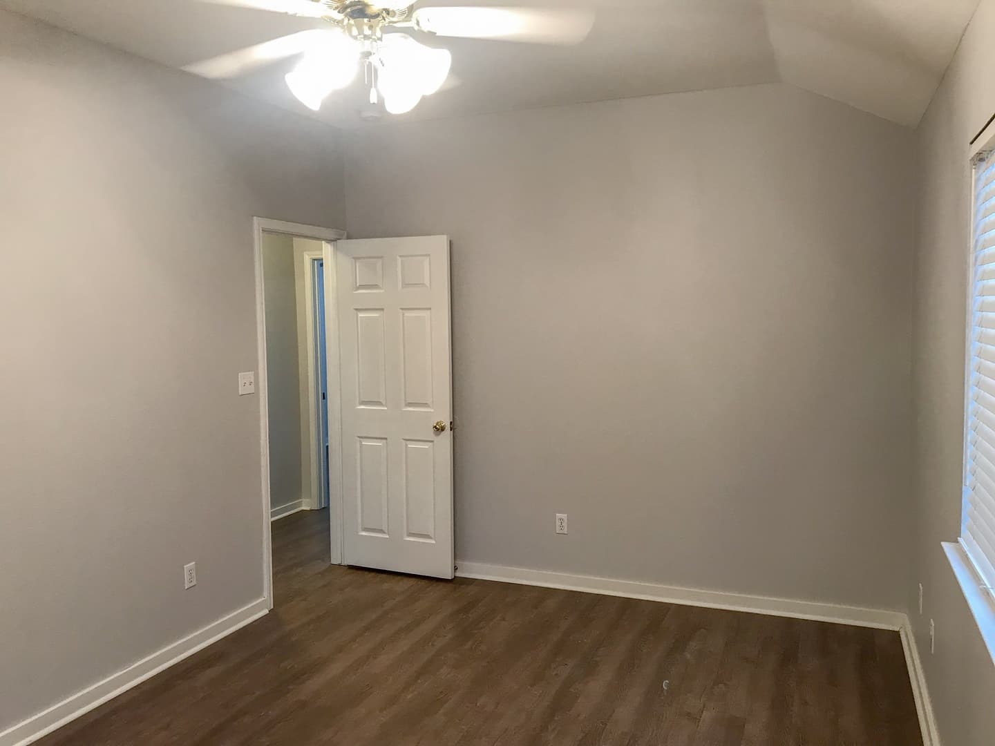 Round Rock House: 1704 Morning Meadows Cove