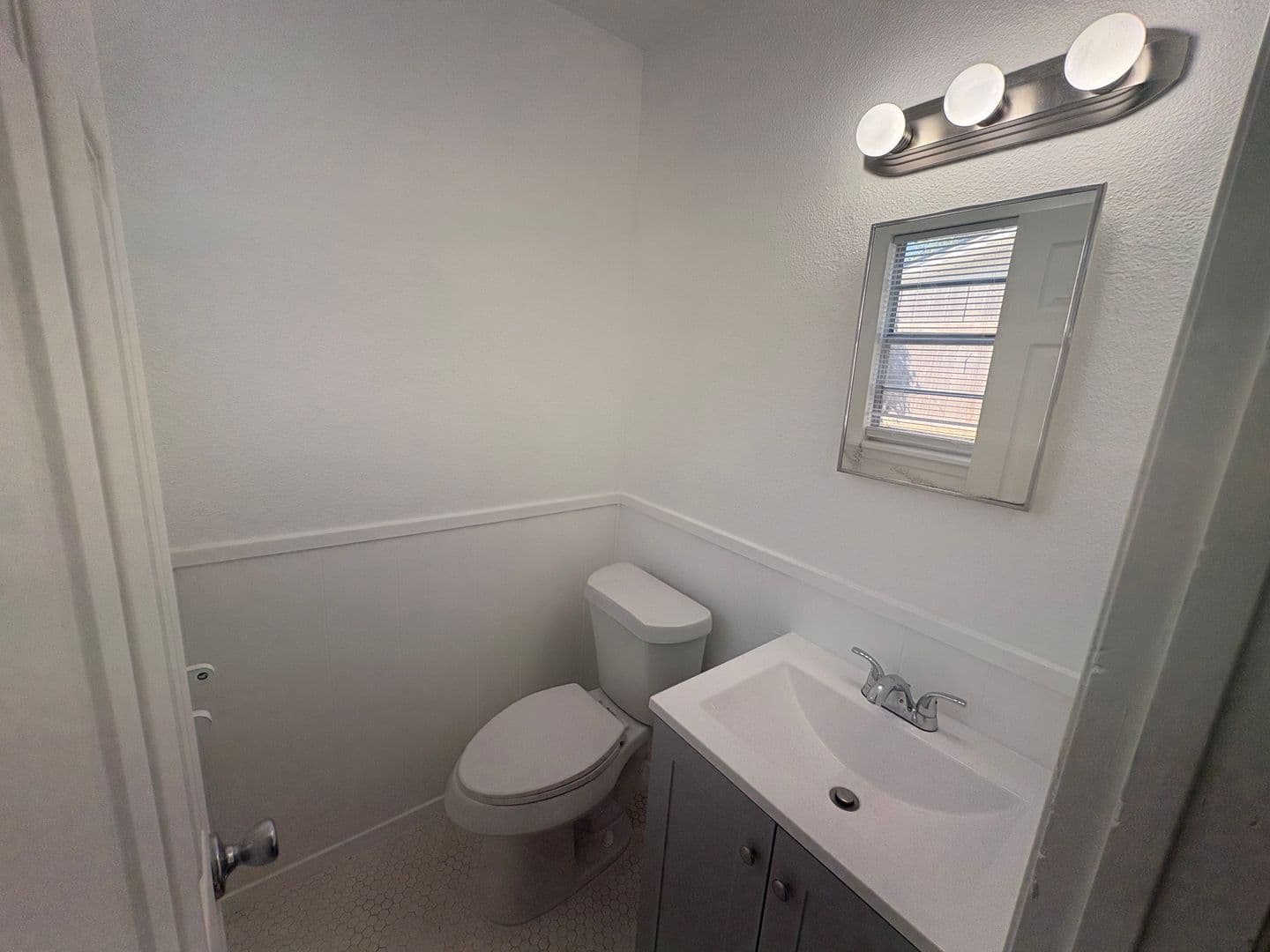 Austin House: 6220 Thurgood Ave
