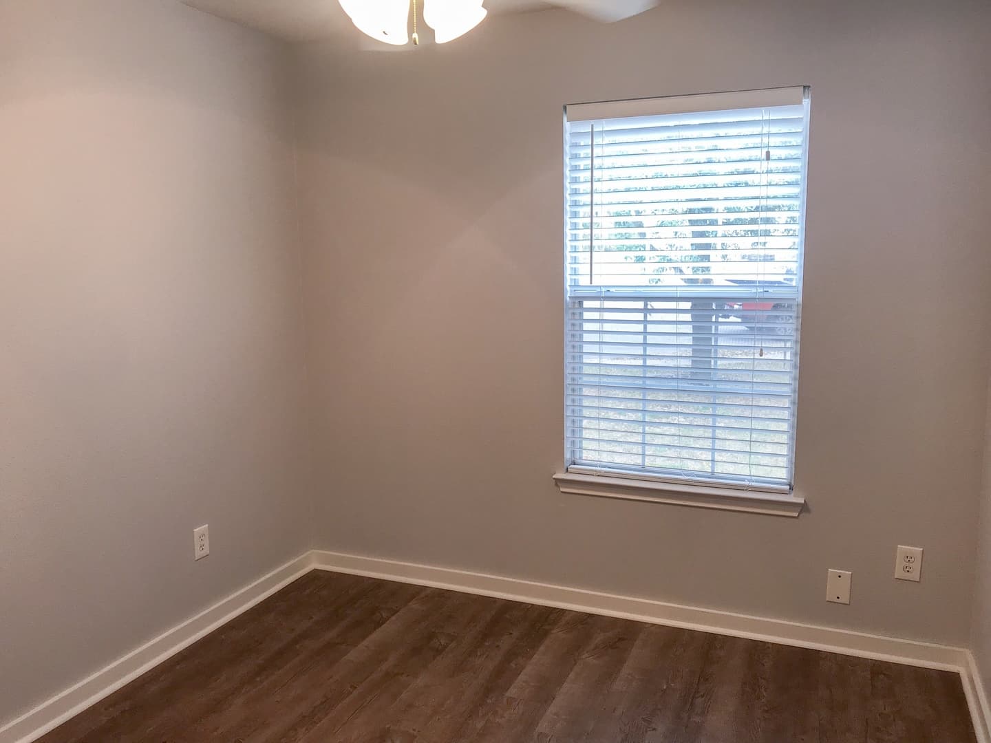 Round Rock House: 1704 Morning Meadows Cove