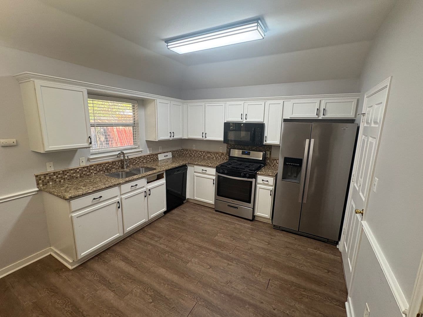Round Rock House: 1704 Morning Meadows Cove