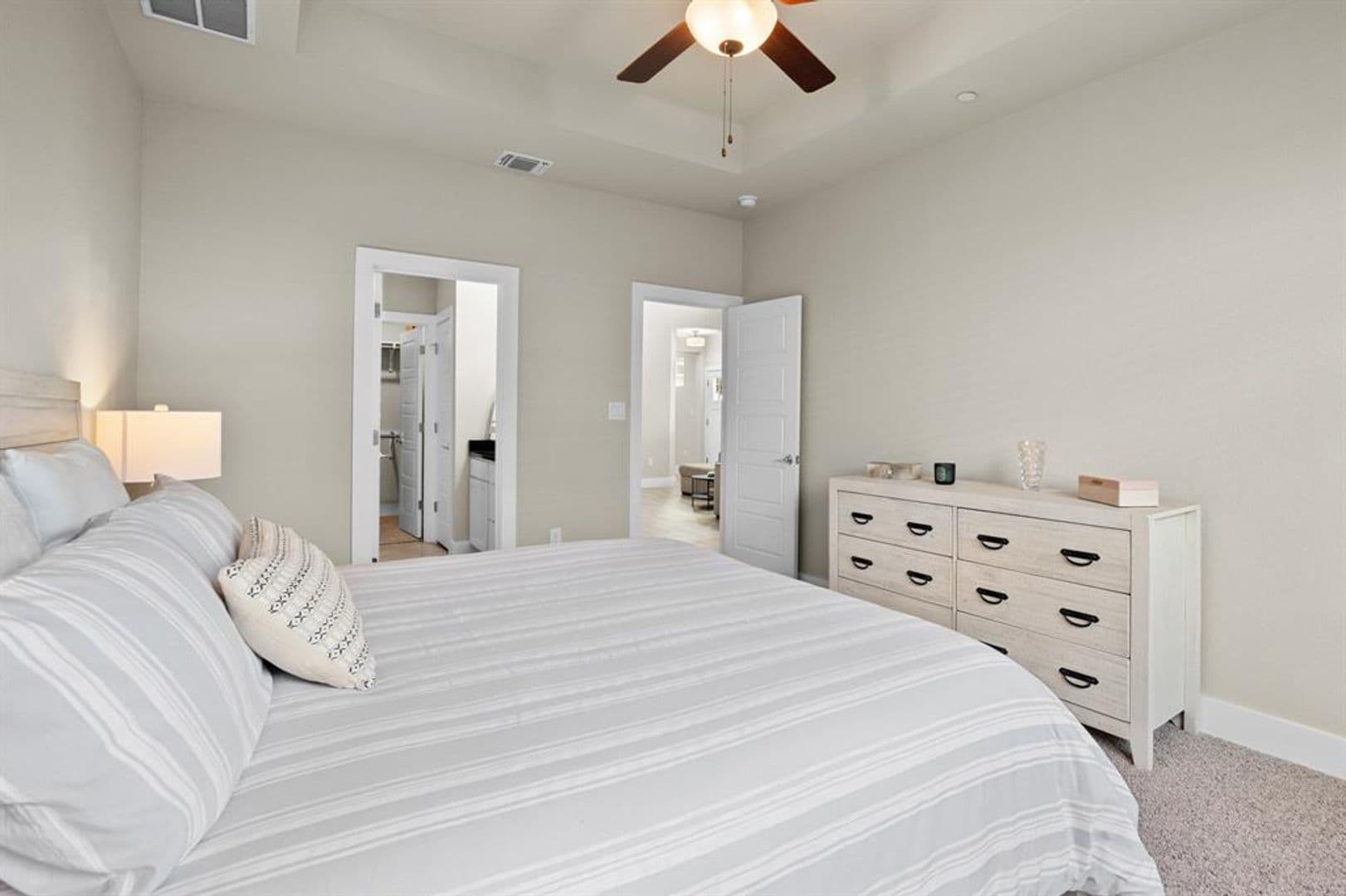 Austin House: 11315 Gadsen Lane