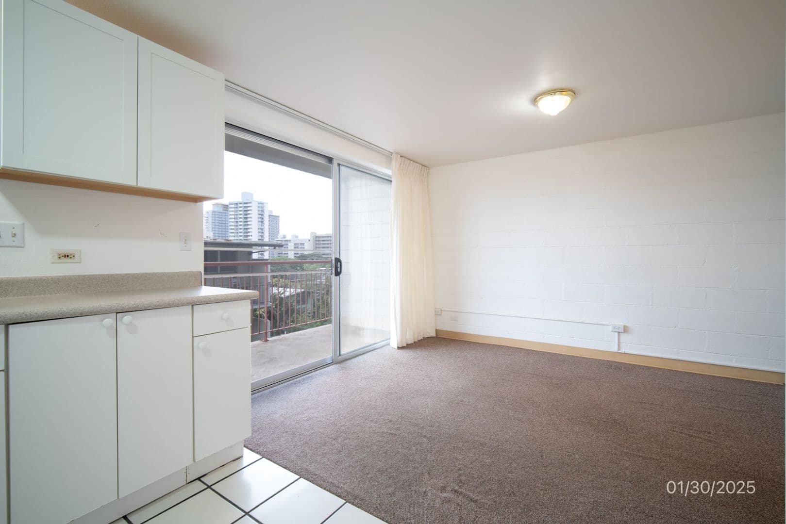 Honolulu Apartment: 1654 Liholiho St.