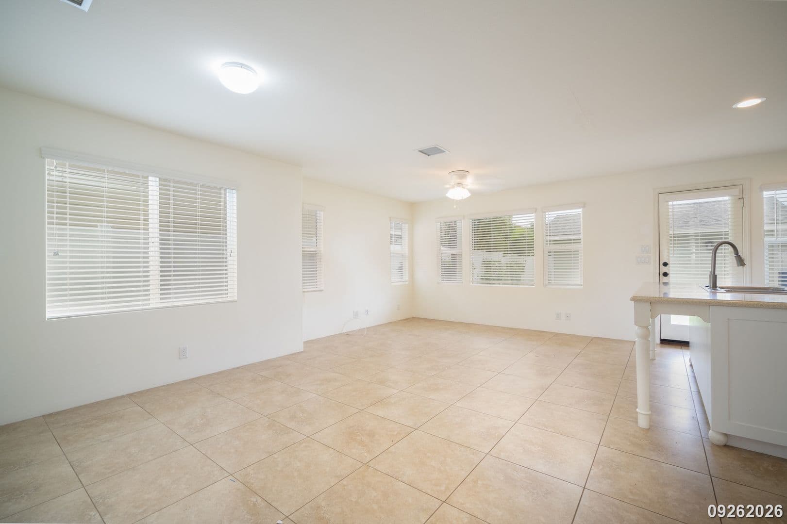 Ewa Beach House: 91-1338 Kaileolea Dr