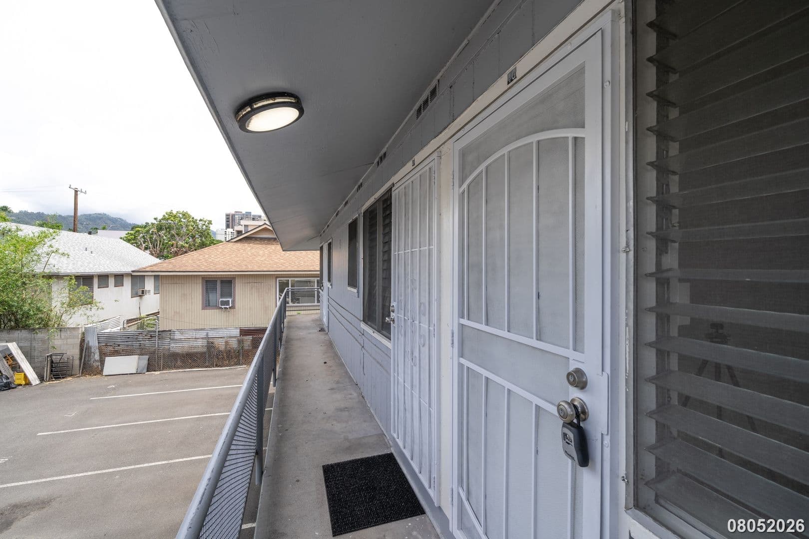 Honolulu Apartment: 1719 Nuuanu Ave.