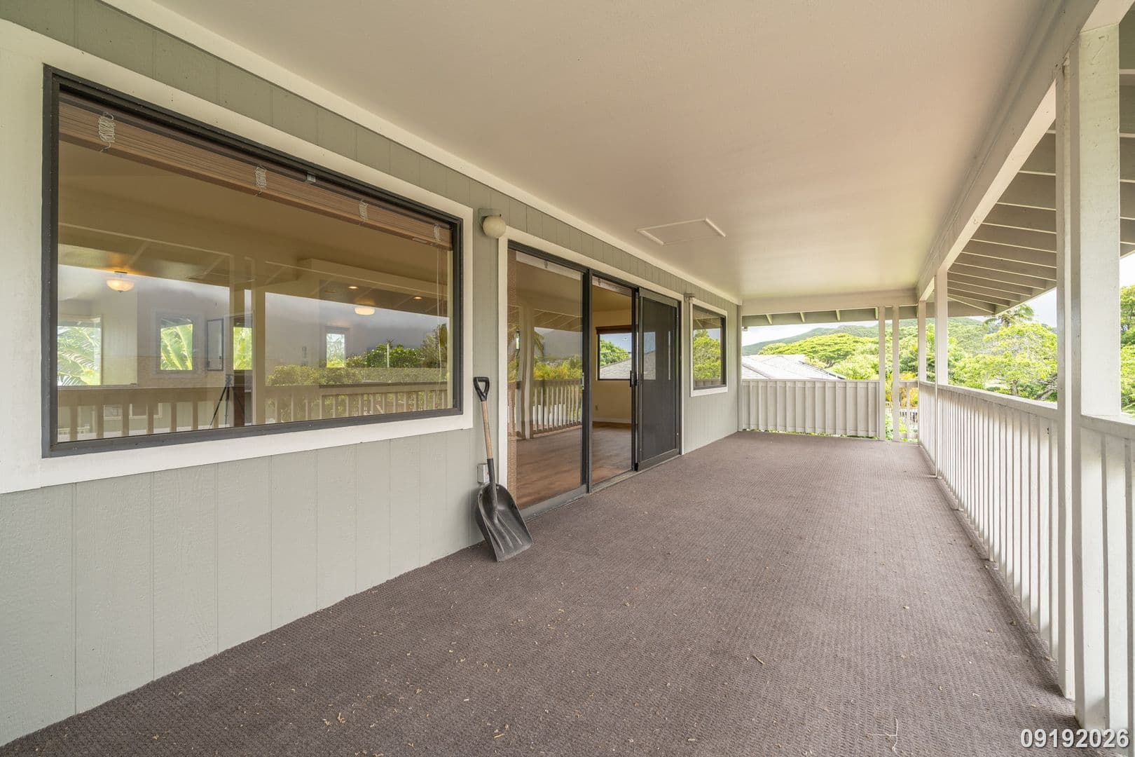 Kailua House: 237 Kihapai Street