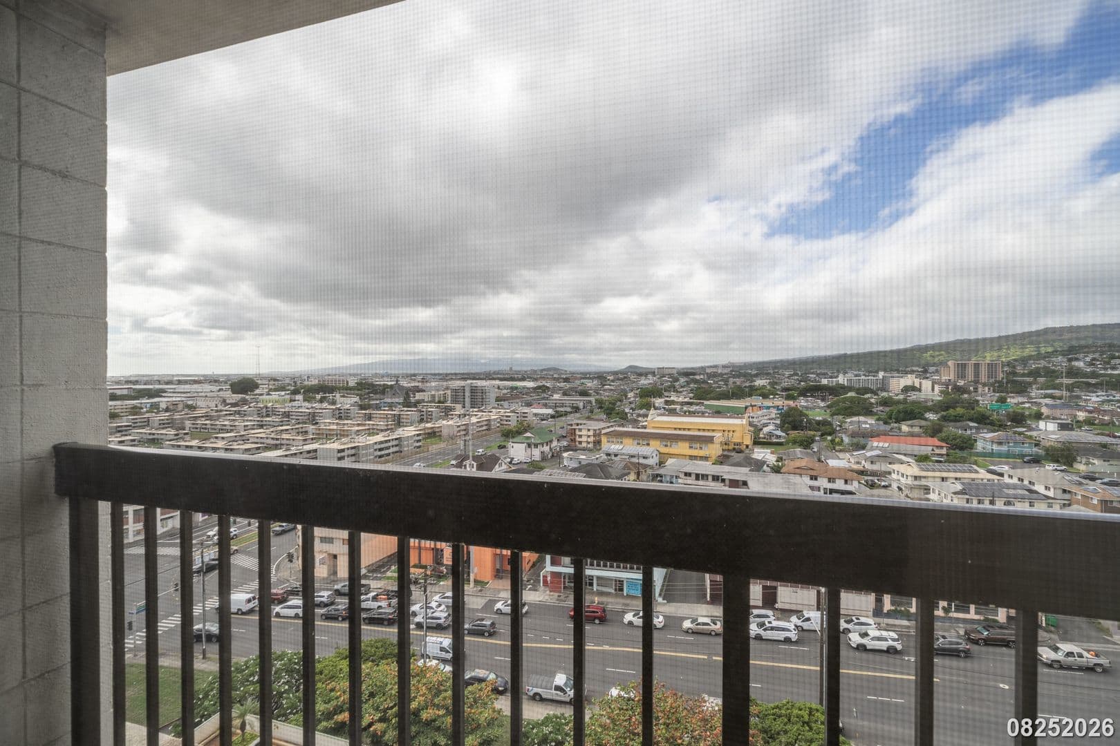 Honolulu House: 1425 Liliha St Apt 12G