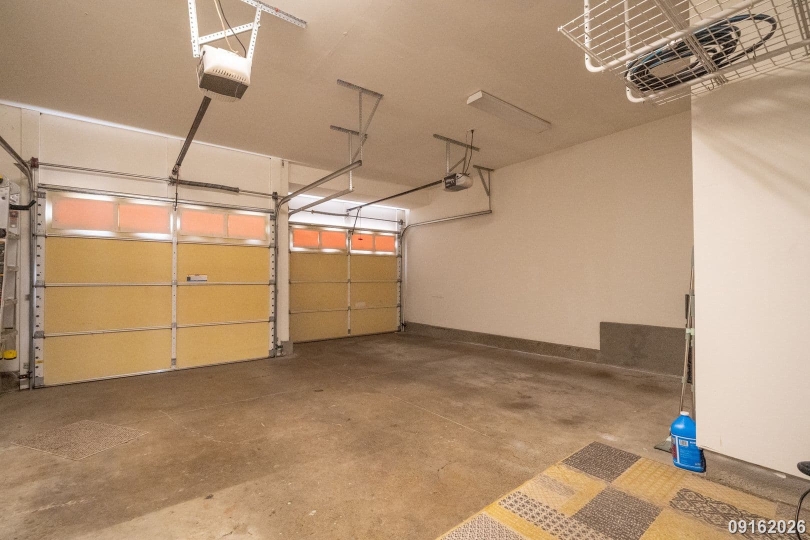 Ewa Beach House: 91-610 Makalea St.