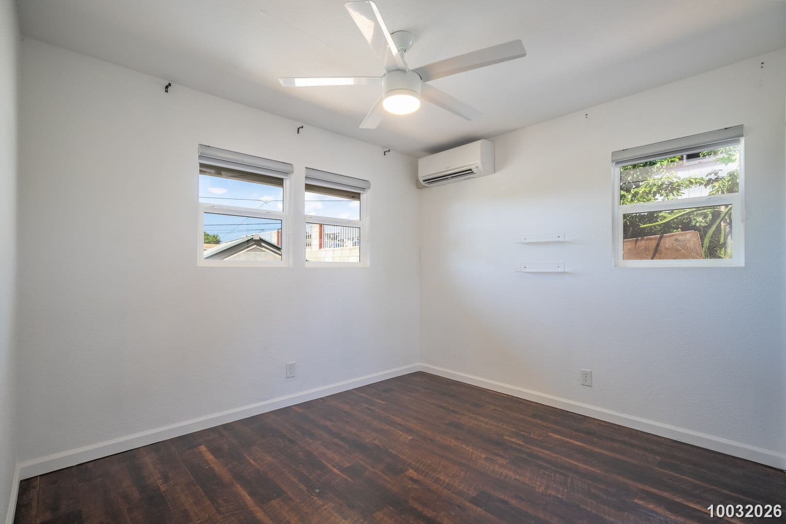 Kapolei House: 92-627 Aoloko St.