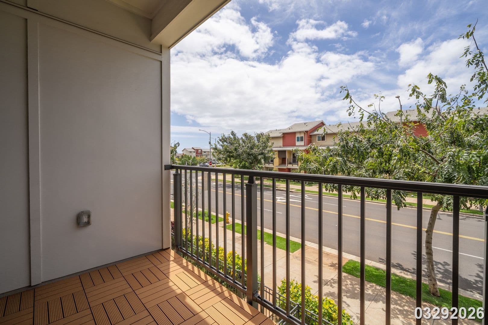Ewa Beach House: 91-3641 Iwikuamoo St. Unit 5201