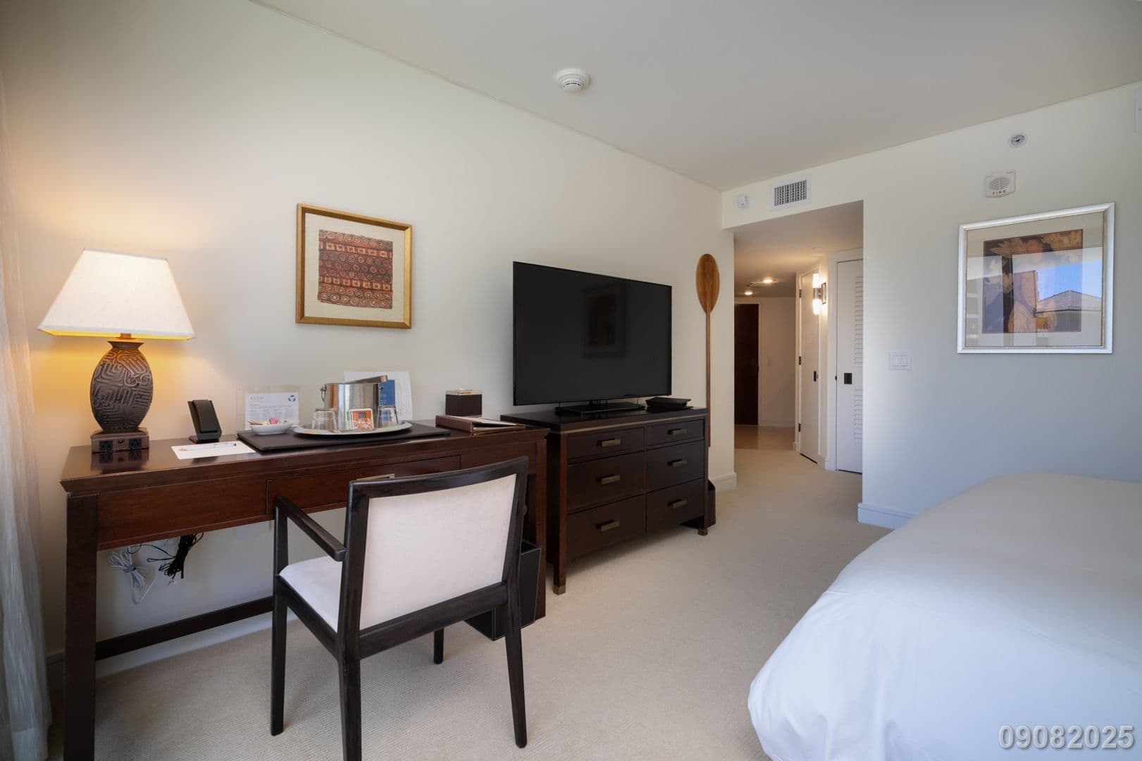 Honolulu Condo: 223 Saratoga Rd #918