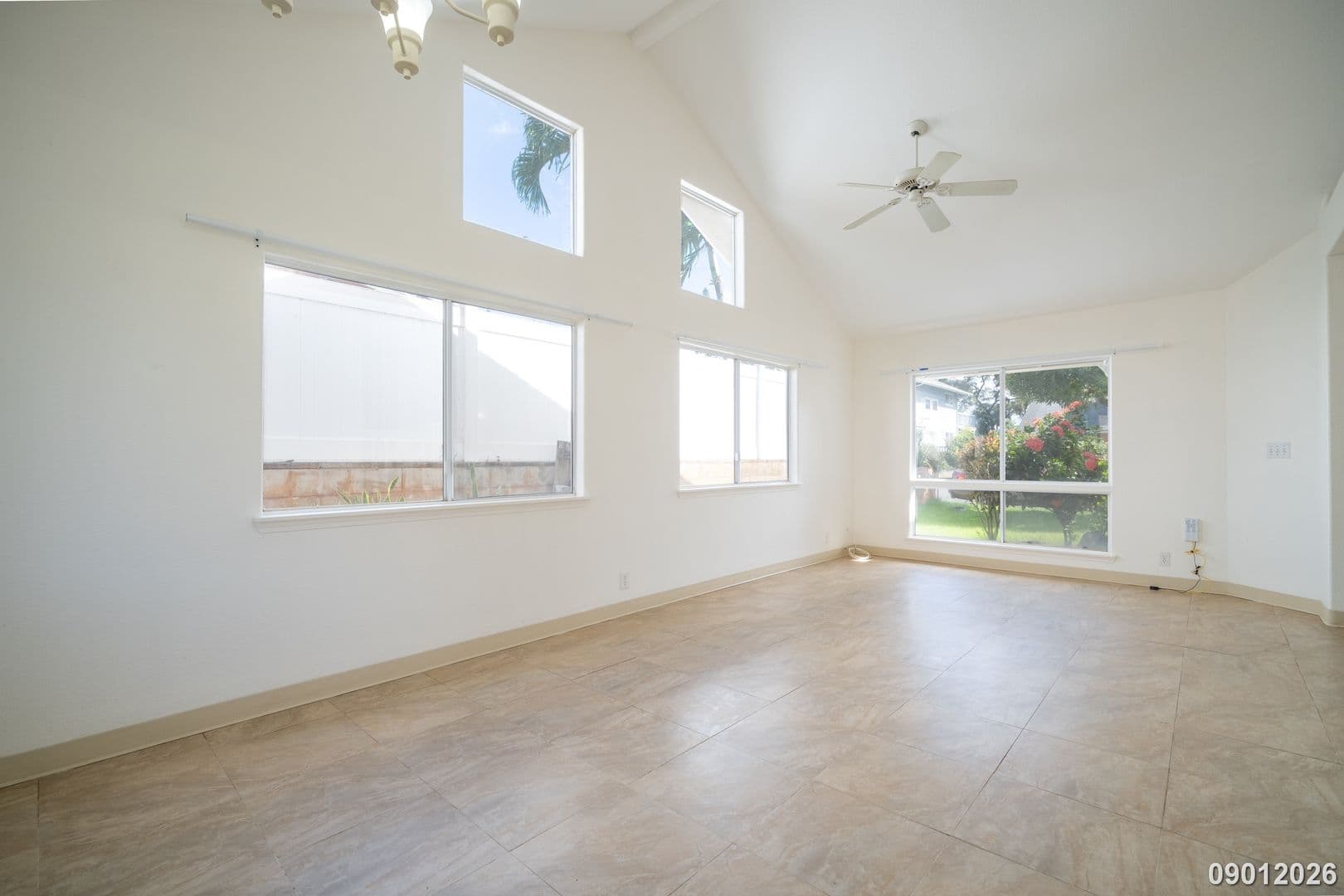 Waipahu House: 94-209 Wehena Pl.