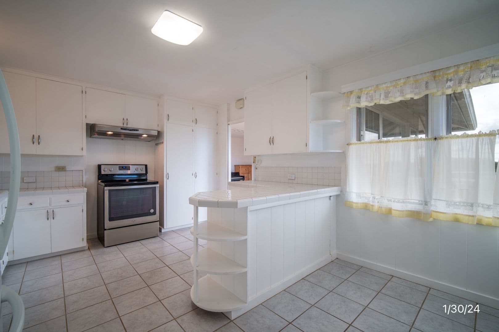 Aiea House: 99-430 Poaha Pl