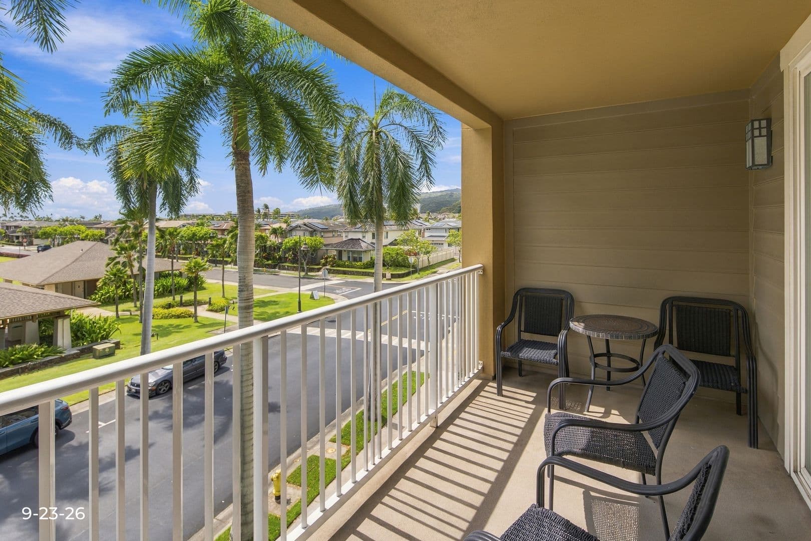 Honolulu Condo: 520 Lunalilo Home Rd #6206