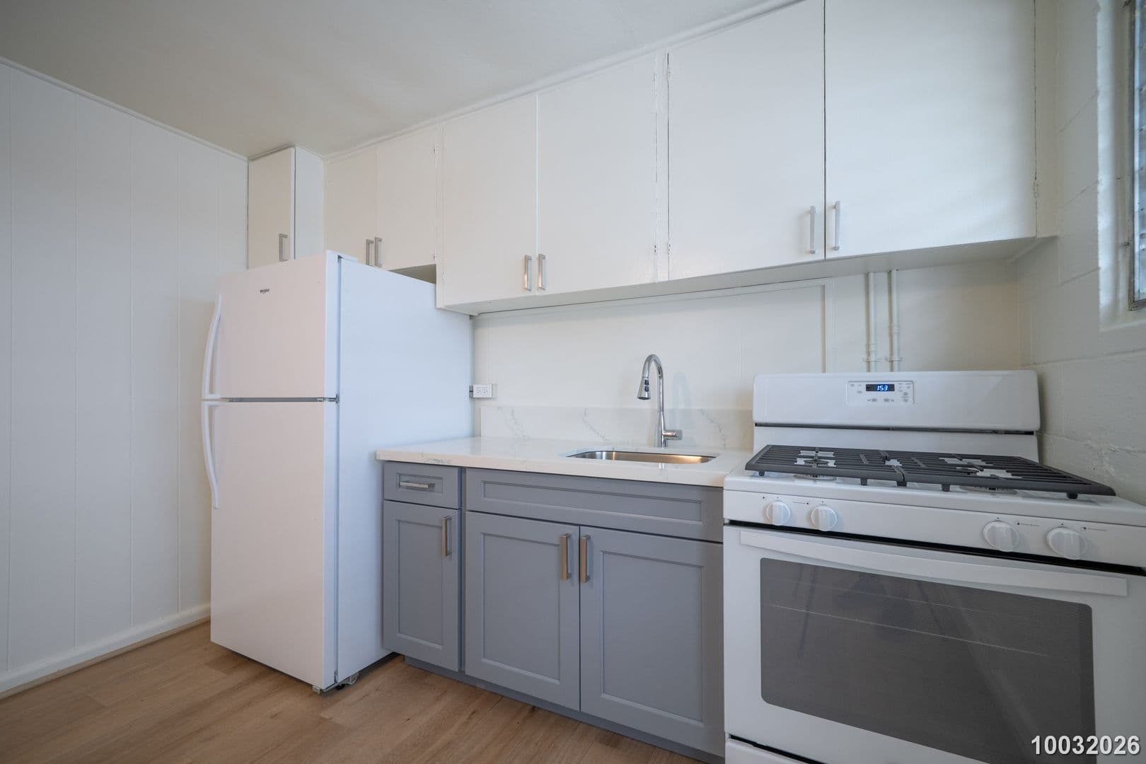 Honolulu Apartment: 1719 Nuuanu Ave.
