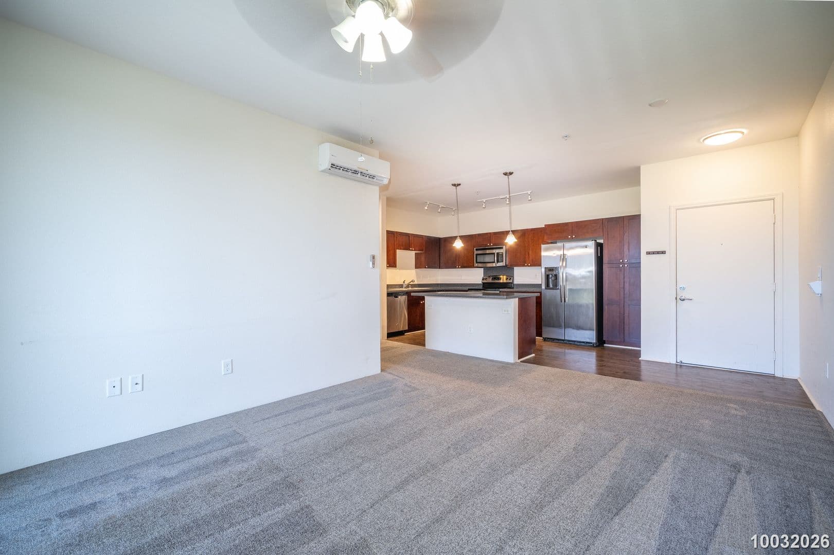 Kapolei Townhome: 1020 Kakala St. #821