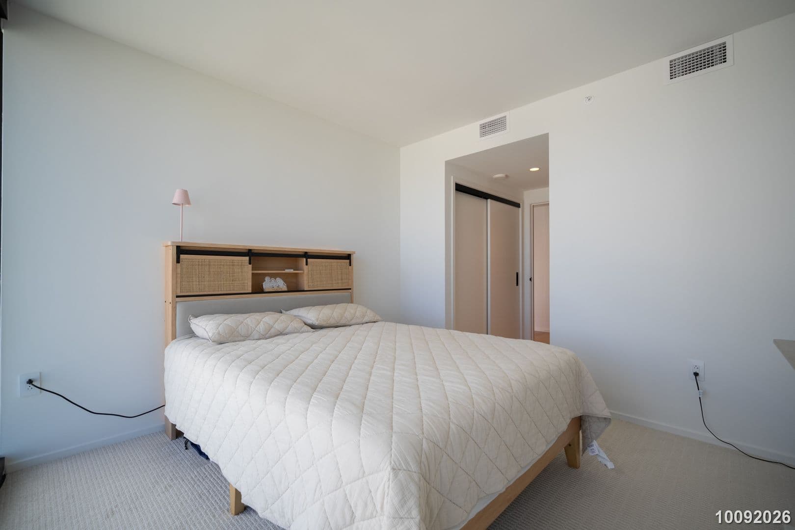 Honolulu House: 333 Ward Ave. #2815