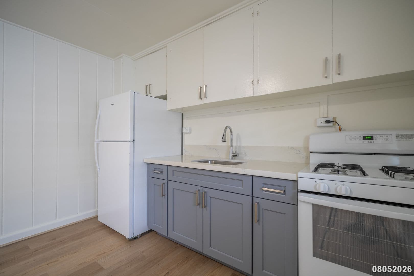 Honolulu Apartment: 1719 Nuuanu Ave.