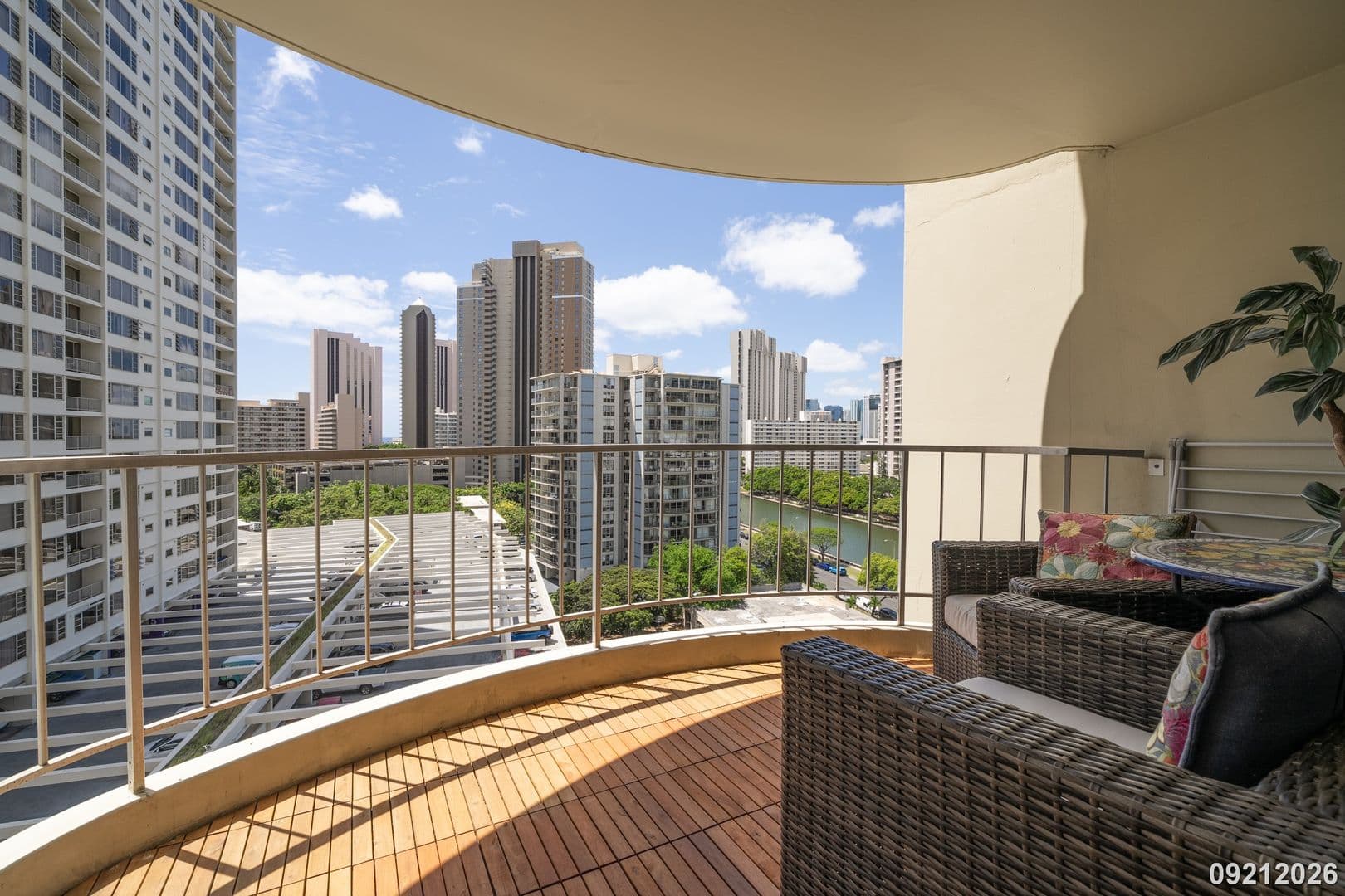 Honolulu Condo: 1717 Ala Wai Blvd. Apt. 1209