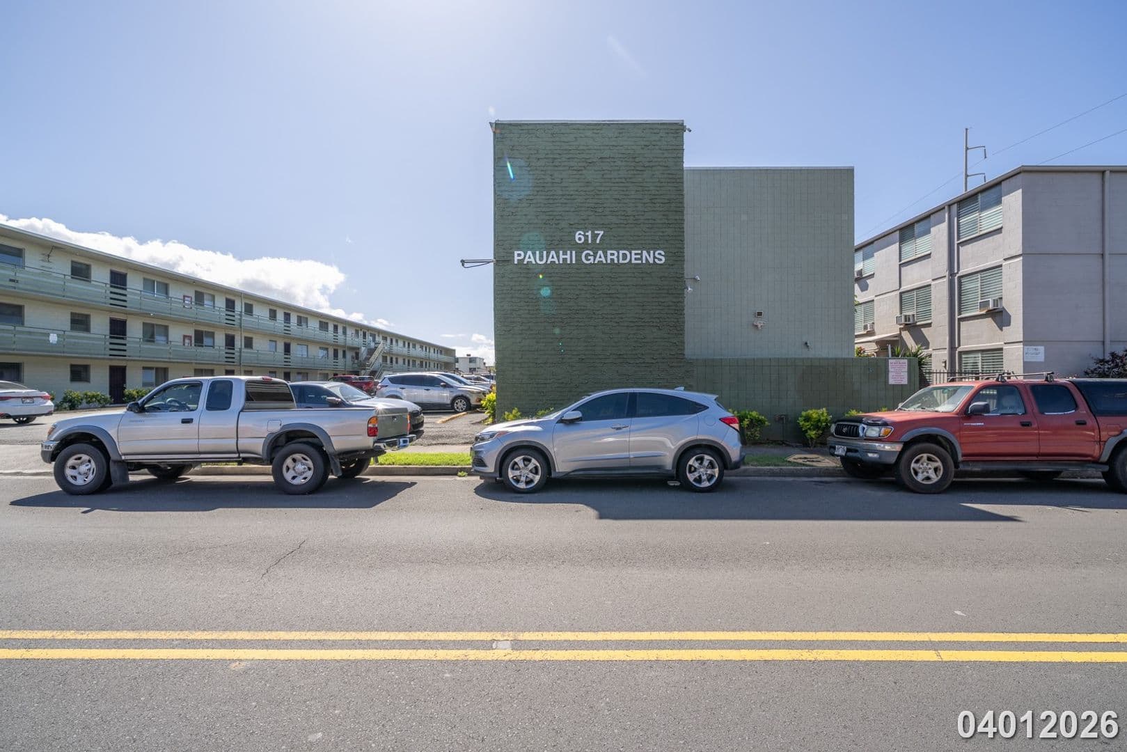 Honolulu House: 617 McNeill St. Apt. 302