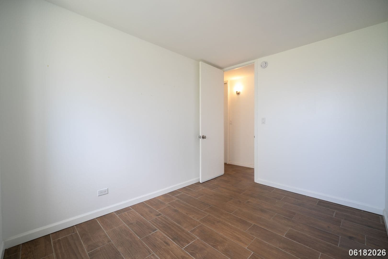 Honolulu Condo: 2085 Ala Wai Blvd. #B64