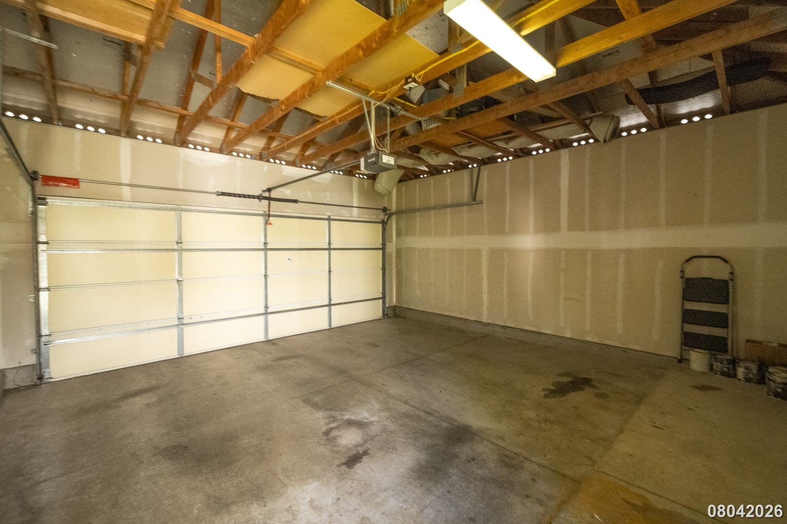 Ewa Beach House: 91-1028 Kaimoana St.
