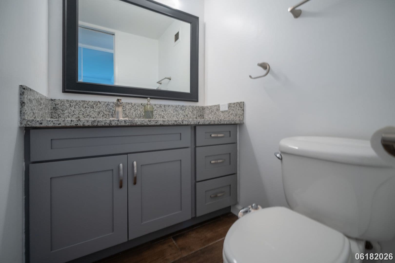 Honolulu Condo: 2085 Ala Wai Blvd. #B64