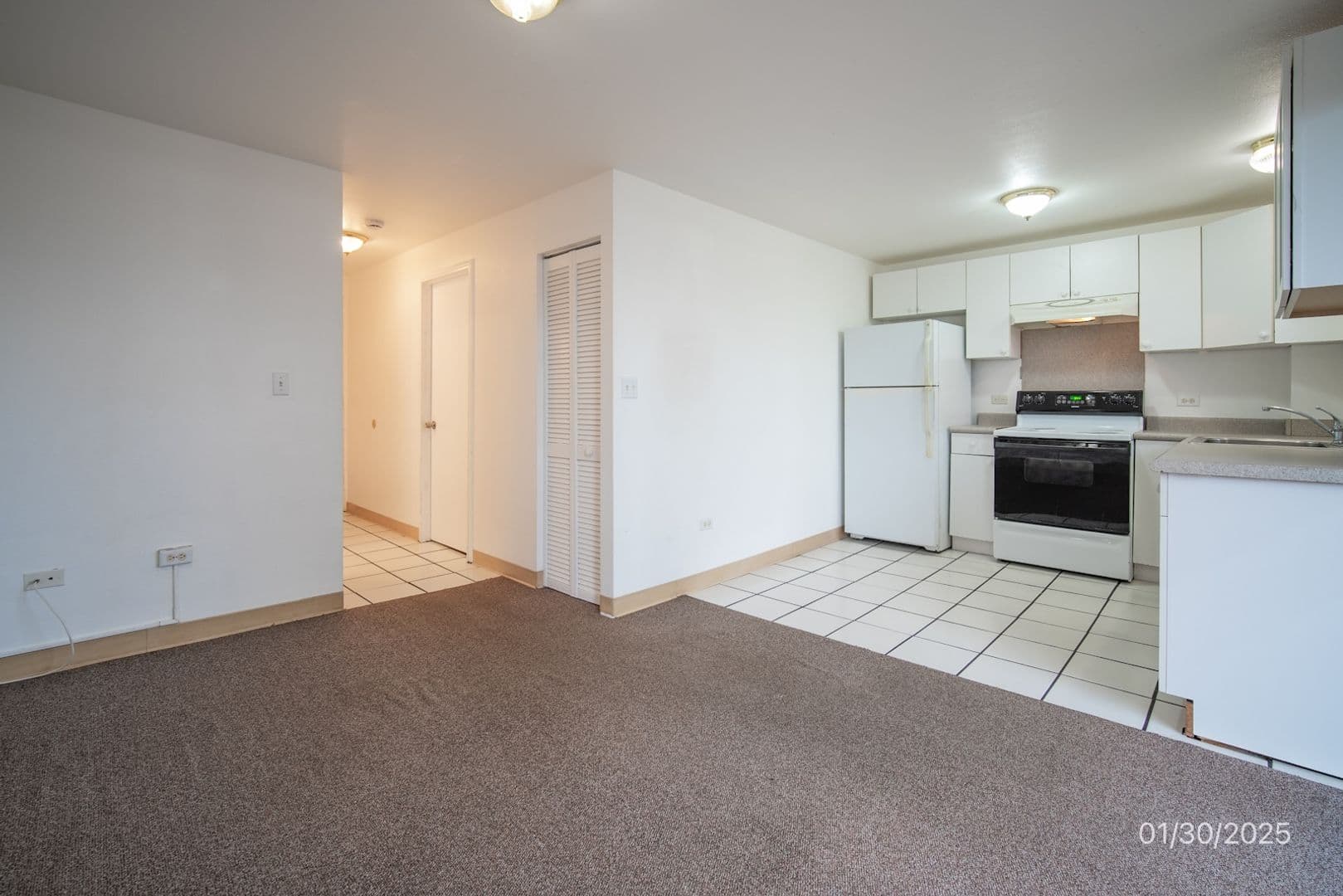 Honolulu Apartment: 1654 Liholiho St.