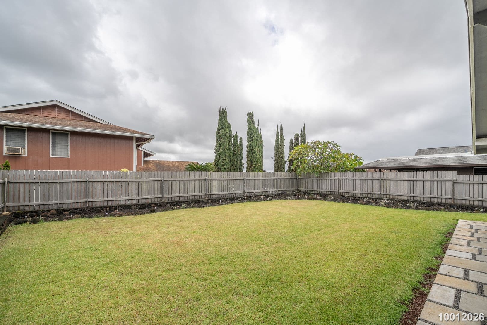 Mililani House: 95-710 Paikauhale St.