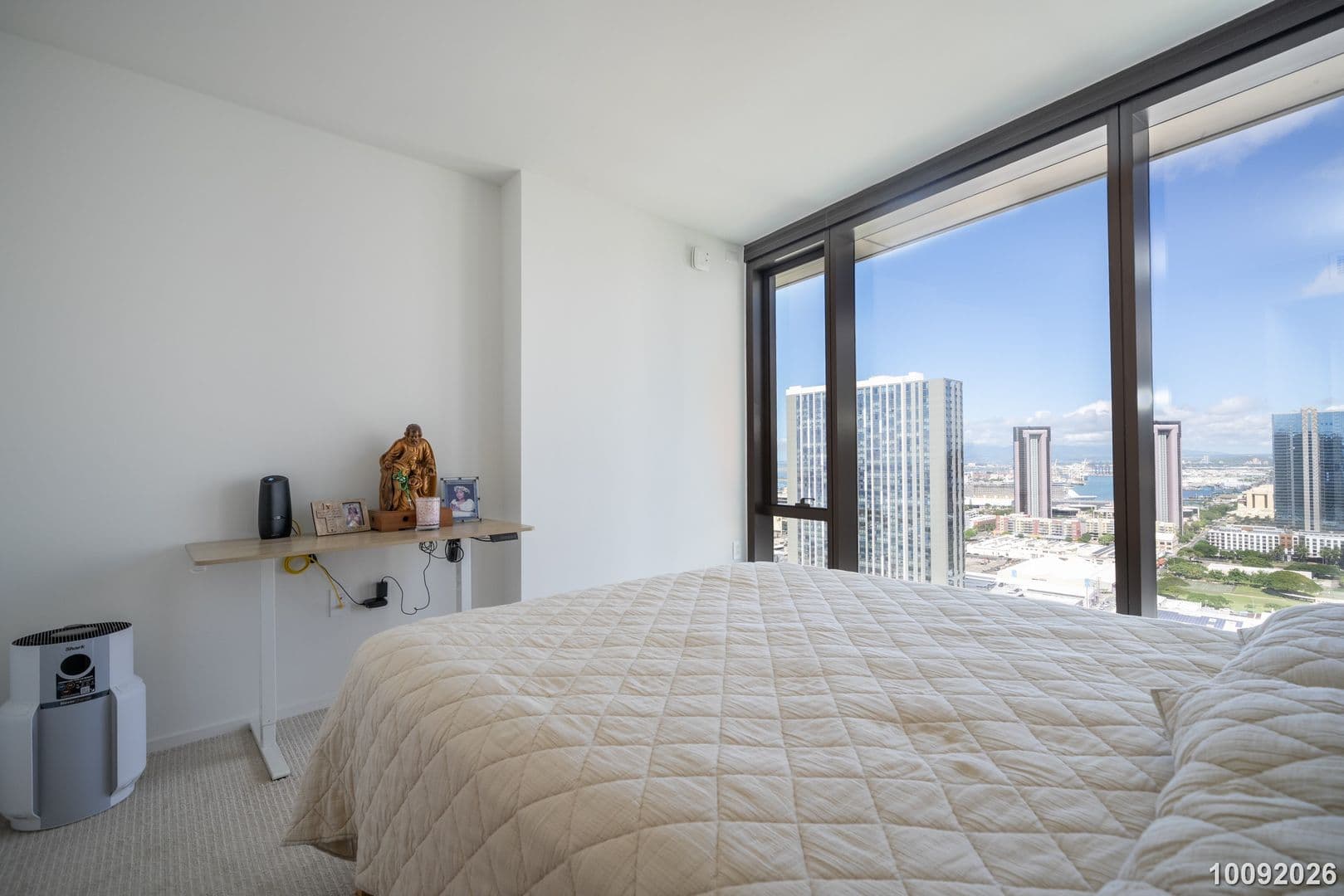 Honolulu House: 333 Ward Ave. #2815