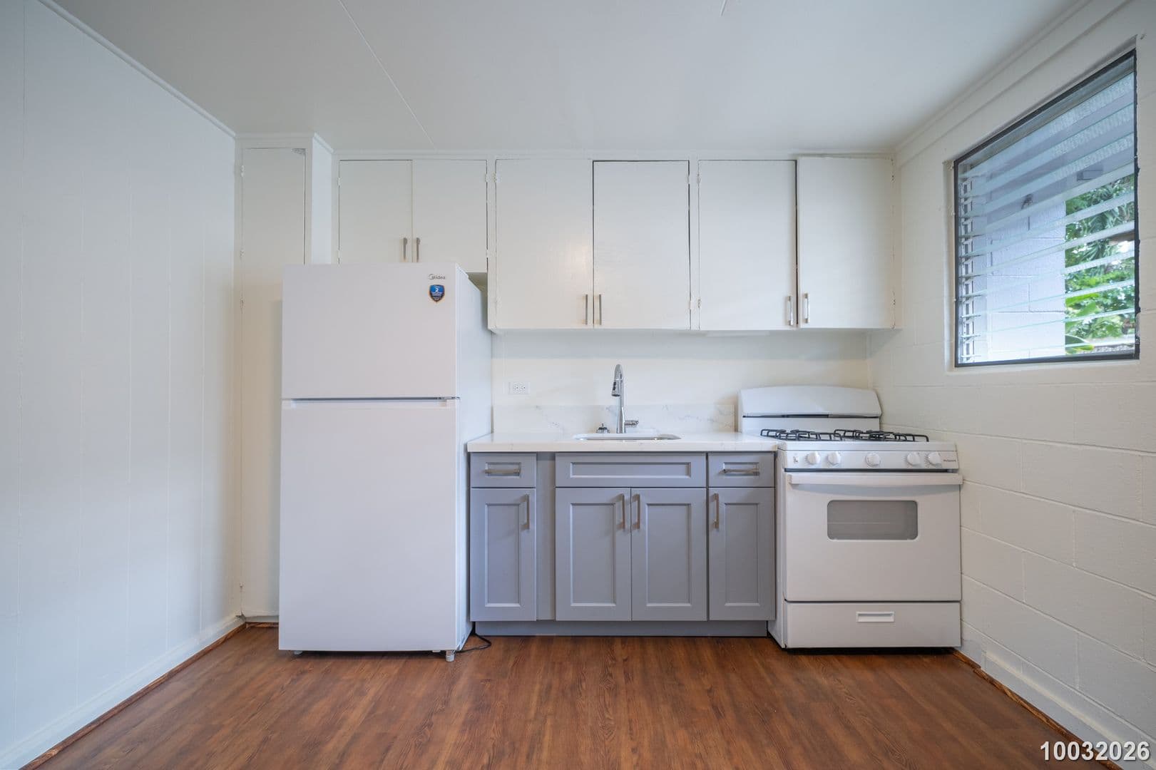 Honolulu Apartment: 1719 Nuuanu Ave.