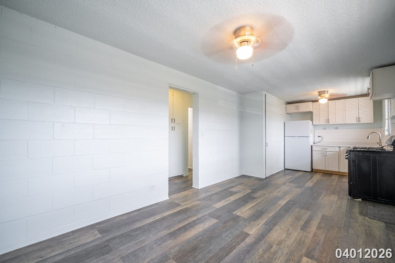 Honolulu House: 617 McNeill St. Apt. 302