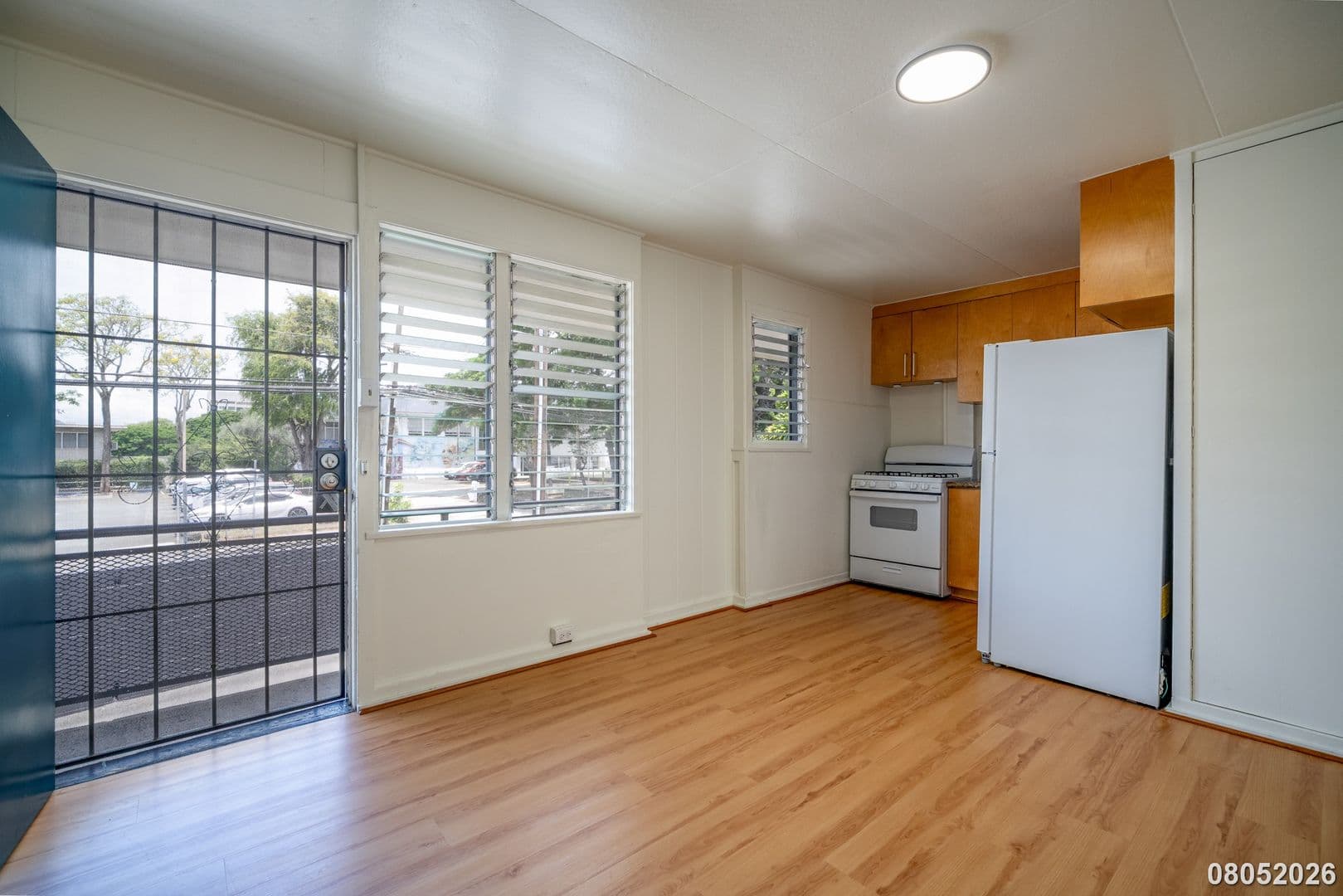 Honolulu Apartment: 1719 Nuuanu Ave.