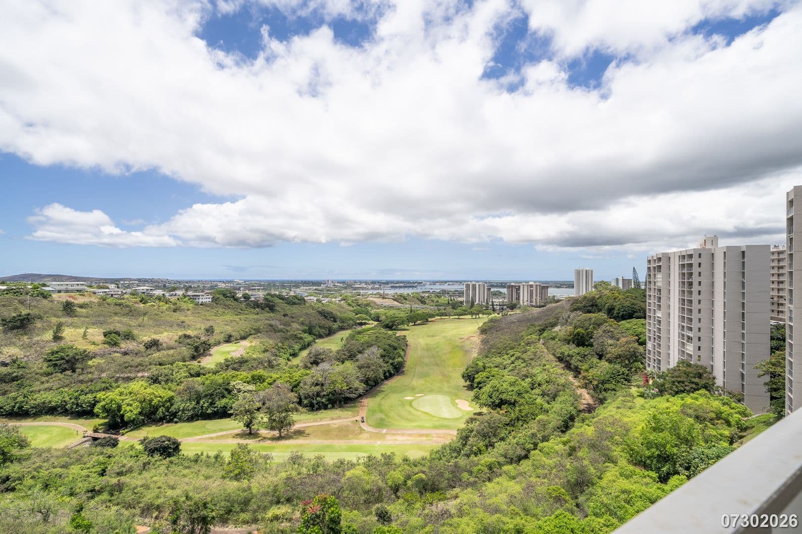 Aiea House: 98-719 Iho Pl. 5-902