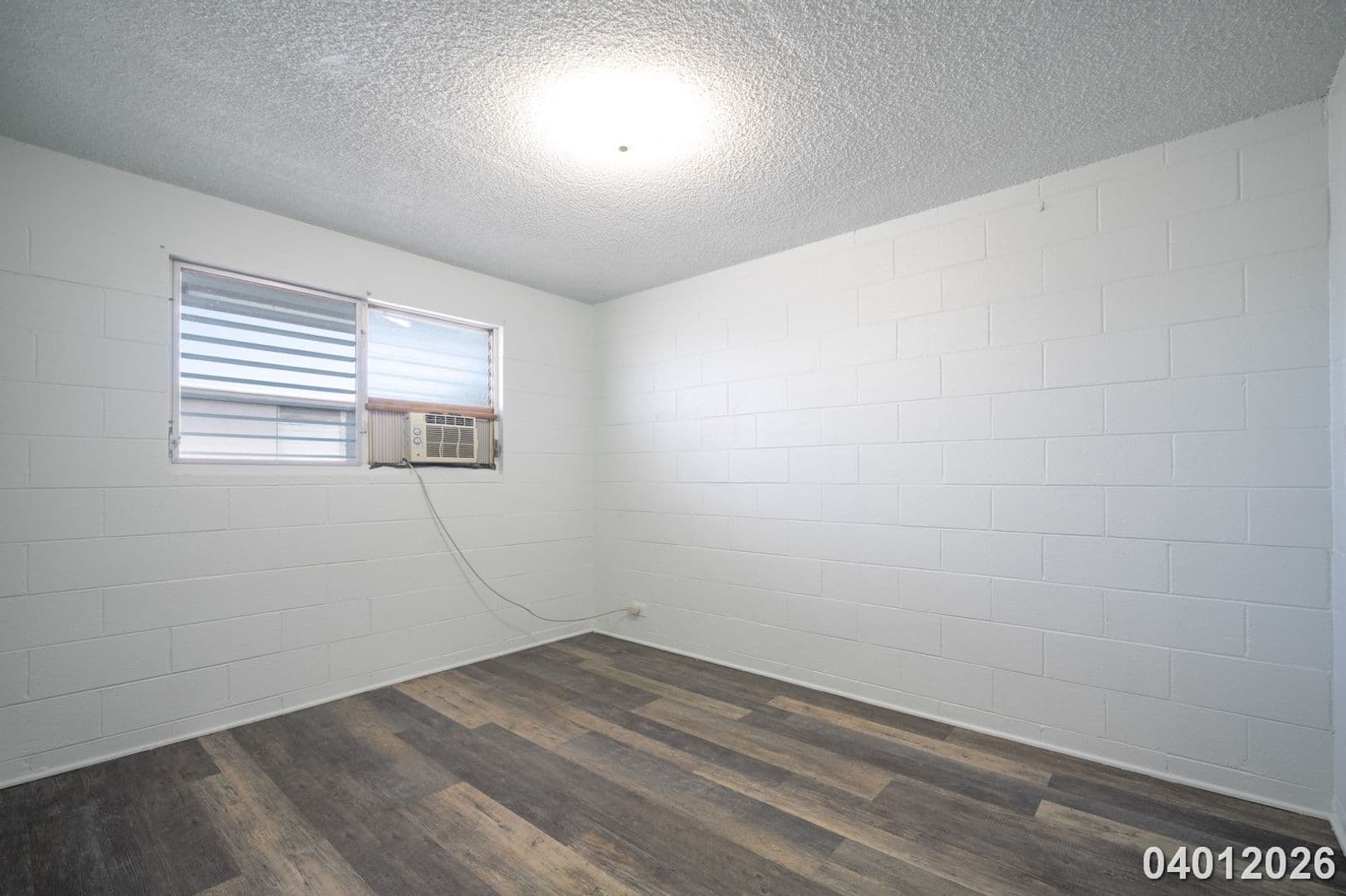 Honolulu House: 617 McNeill St. Apt. 302