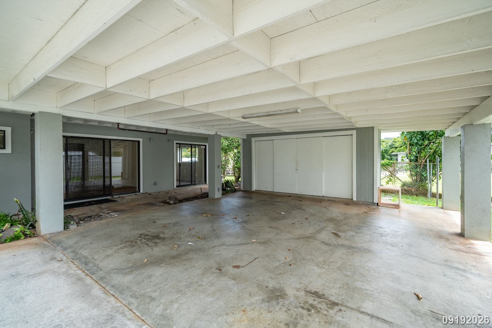 Kailua House: 237 Kihapai Street