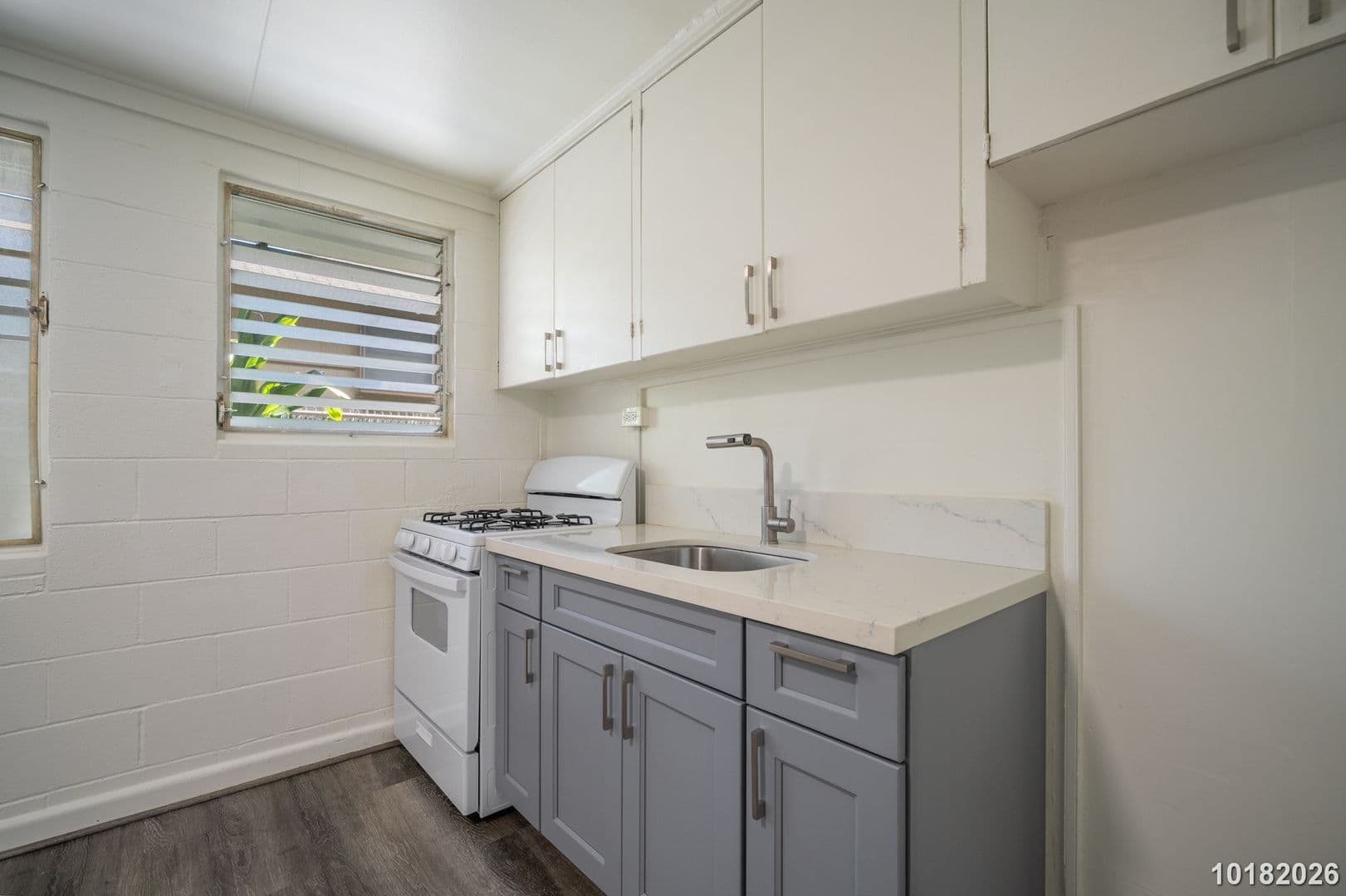 Honolulu Apartment: 1719 Nuuanu Ave.