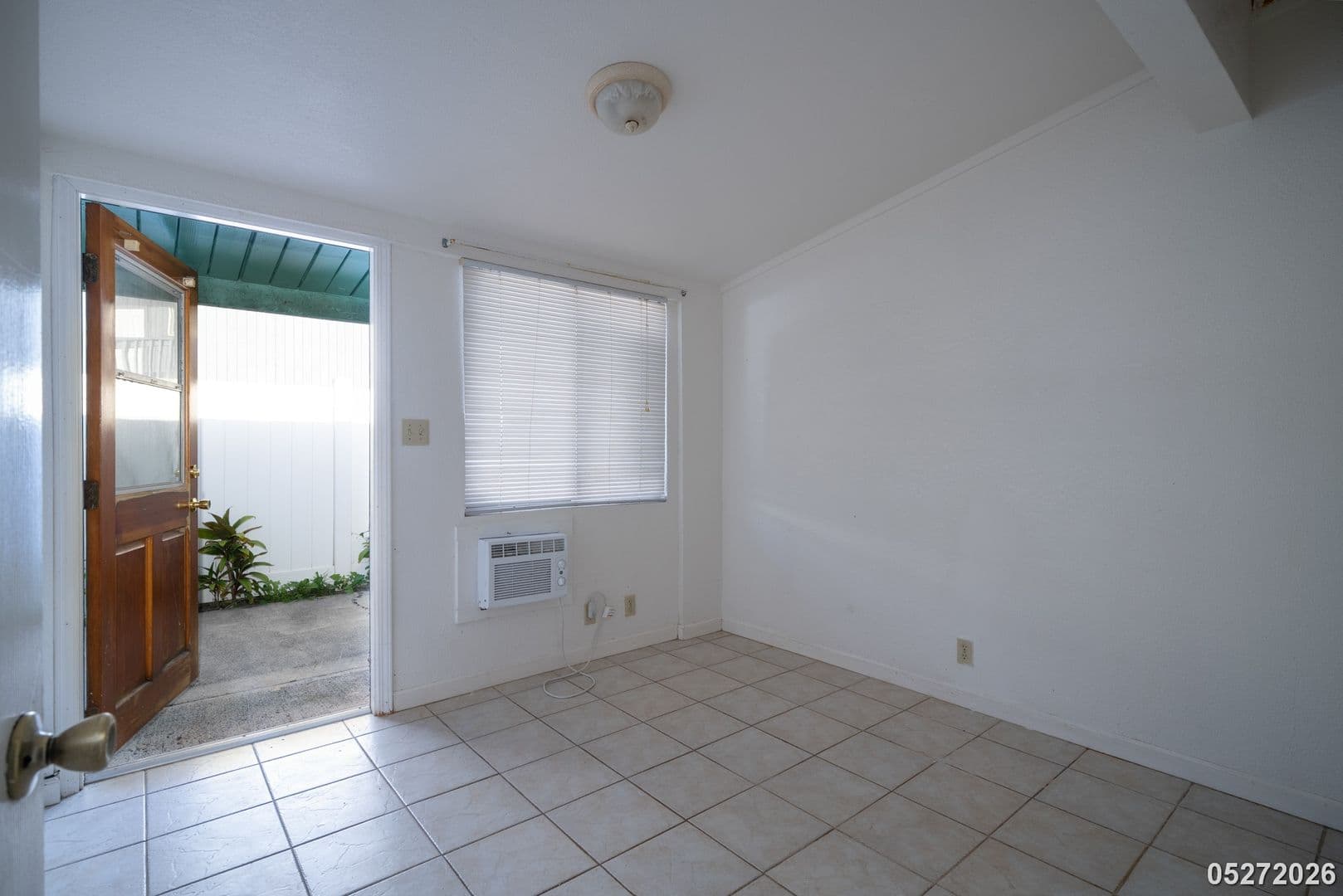 Waialua House: 68-058 Akule St. Unit D