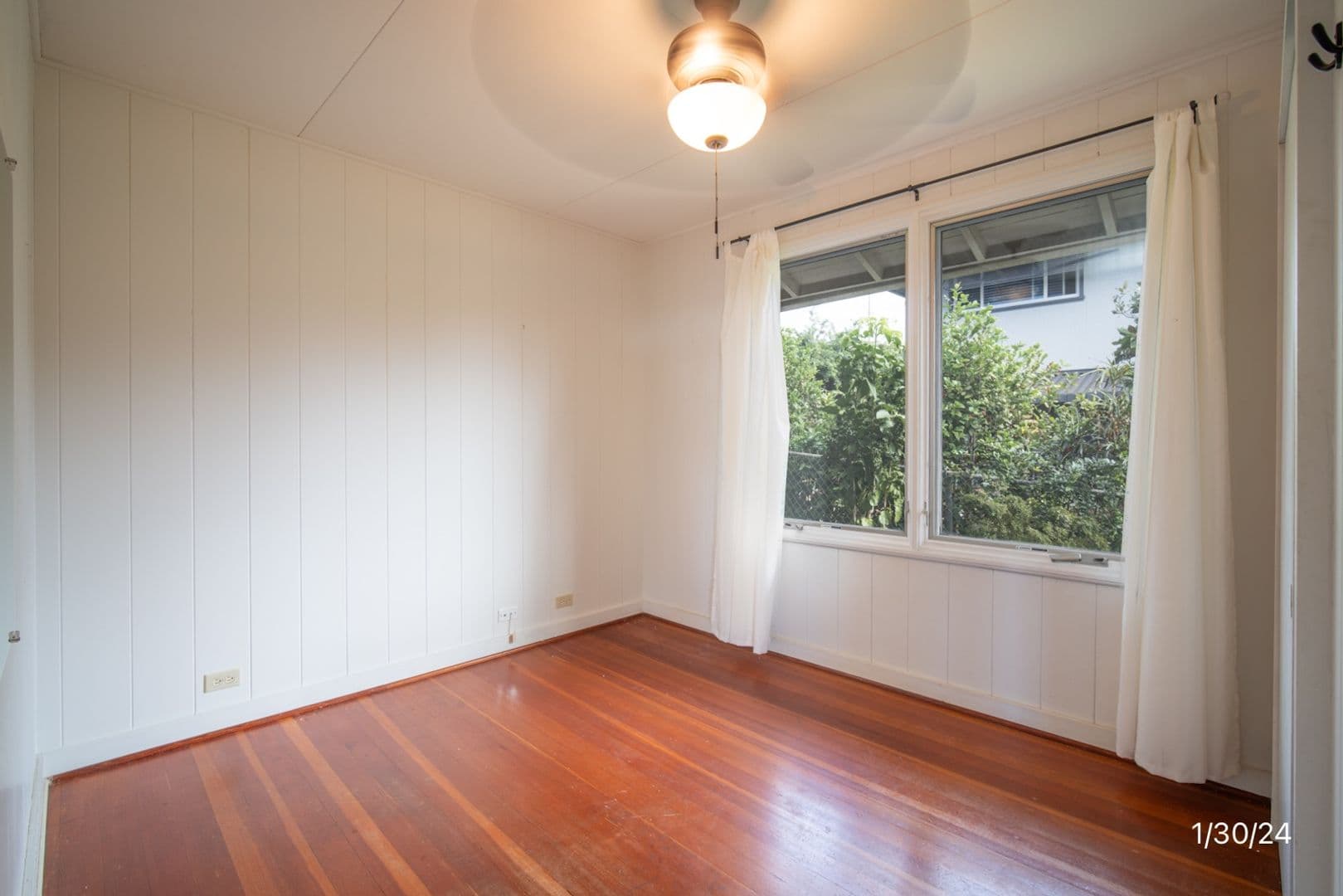 Aiea House: 99-430 Poaha Pl