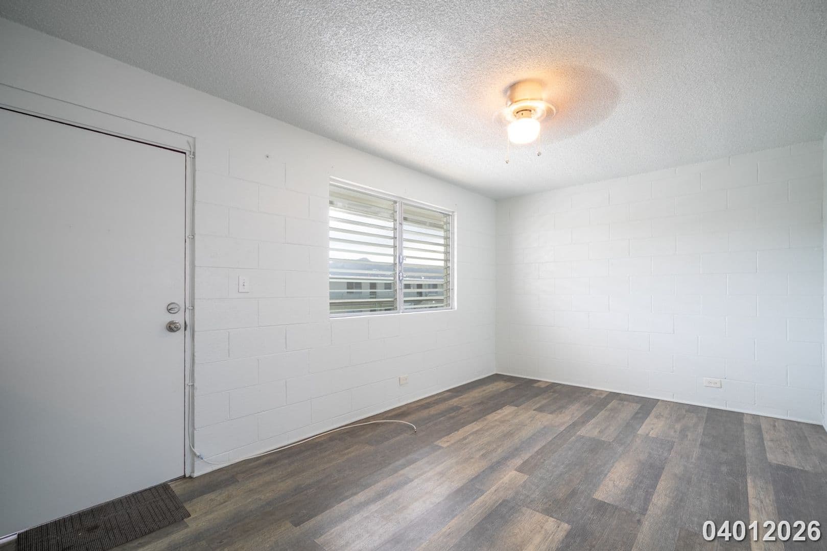 Honolulu House: 617 McNeill St. Apt. 302