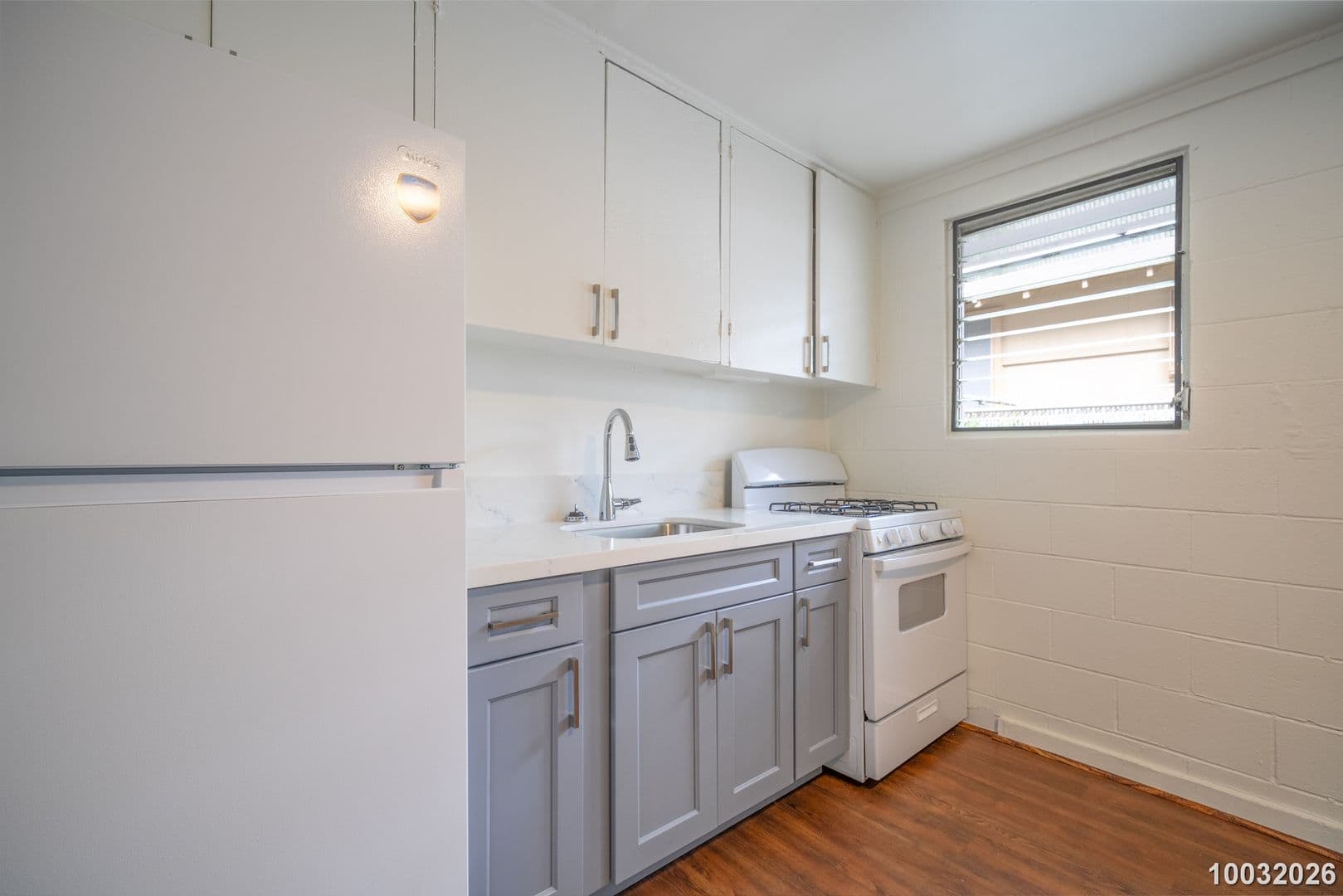 Honolulu Apartment: 1719 Nuuanu Ave.