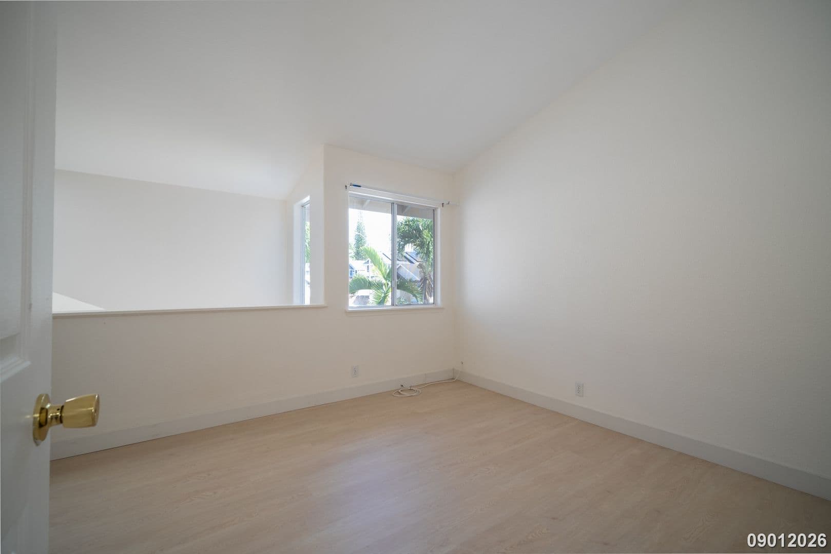 Waipahu House: 94-209 Wehena Pl.