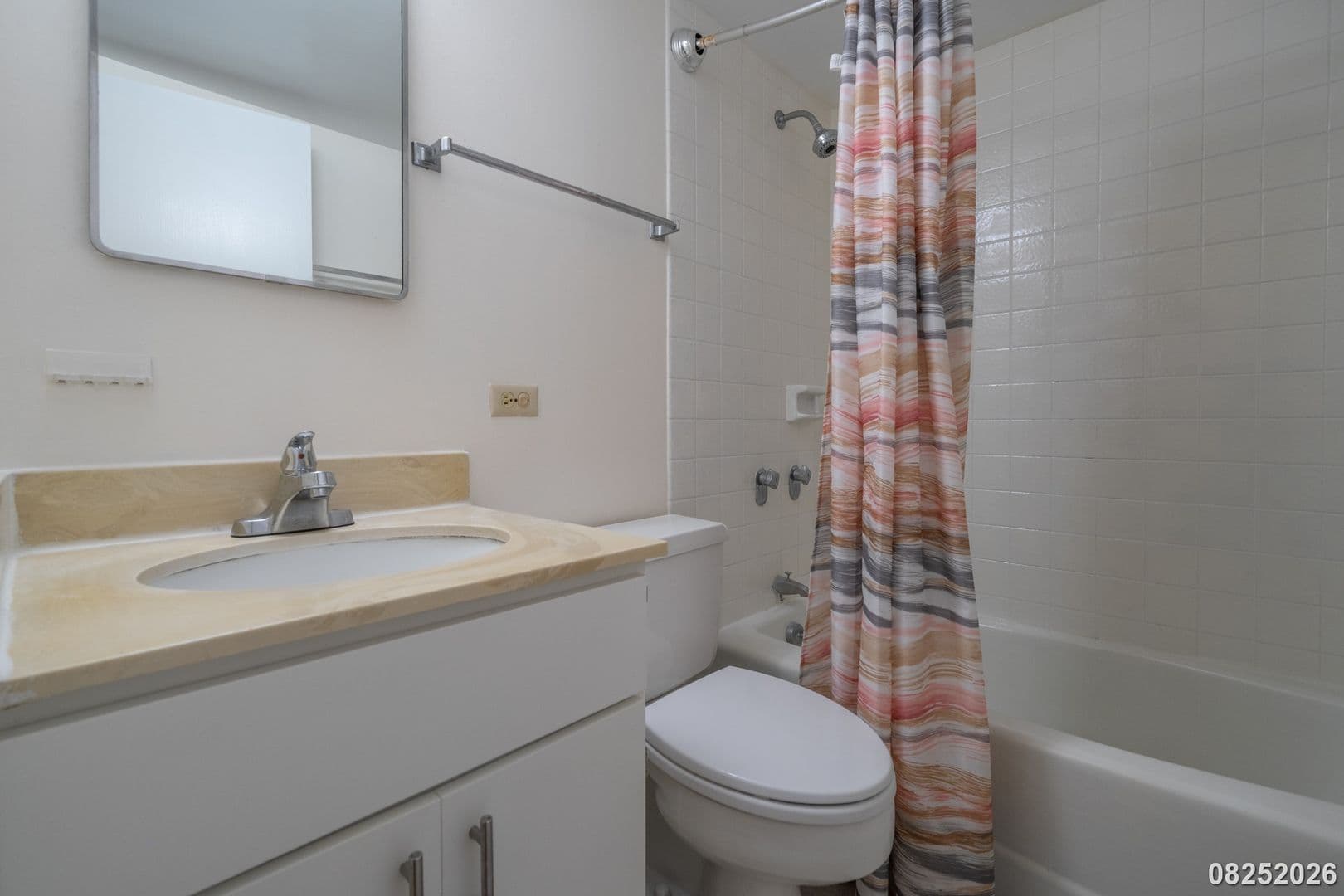 Honolulu House: 1425 Liliha St Apt 12G