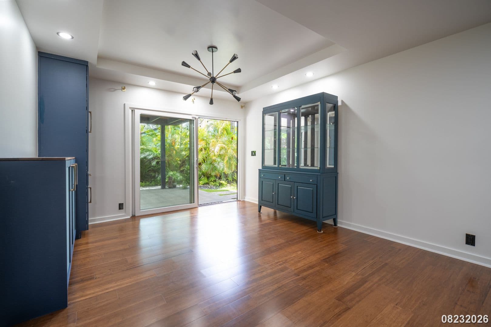 Kailua House: 427 Akoakoa Pl.